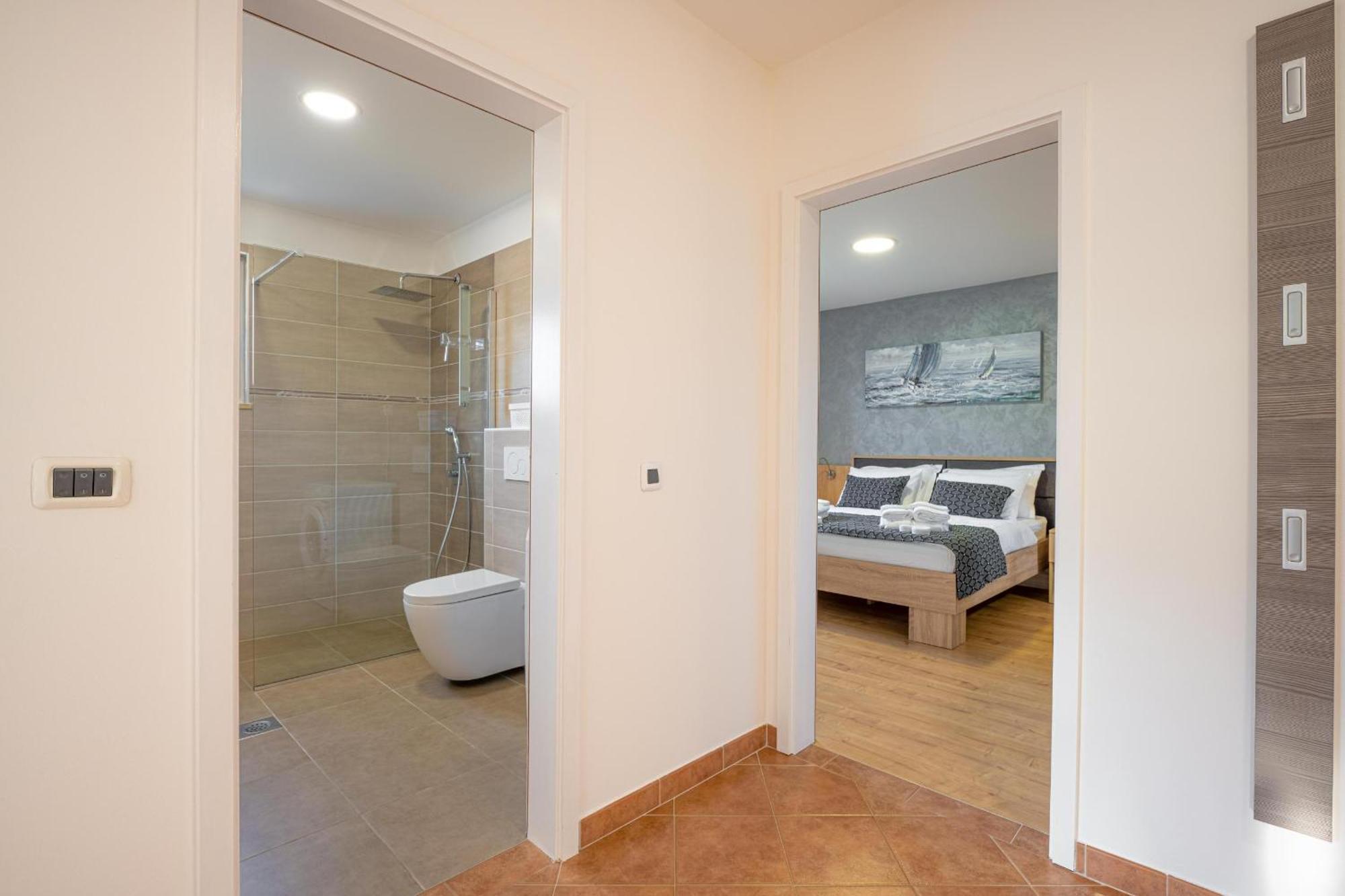Villa Beauty With Heated Pool And Jacuzzi カンファナル エクステリア 写真